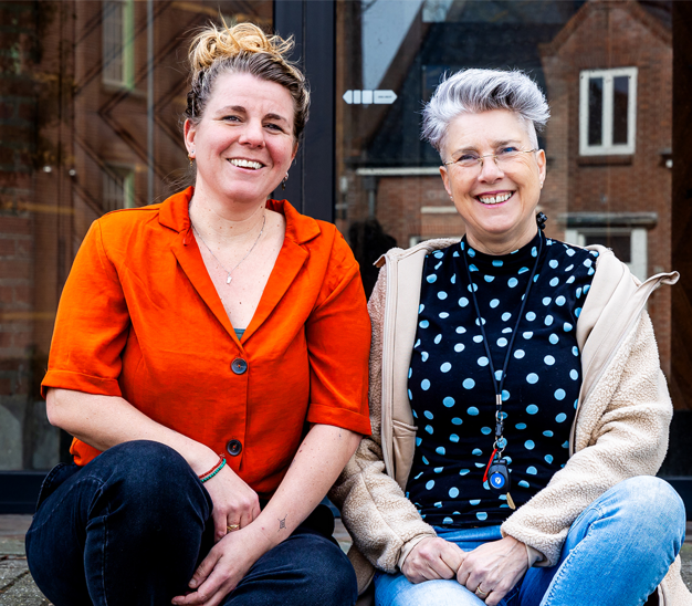 Froukje en Kitty zijn opbouwwerker